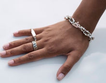 Load image into Gallery viewer, American Traditional Bracelet (11MM)
